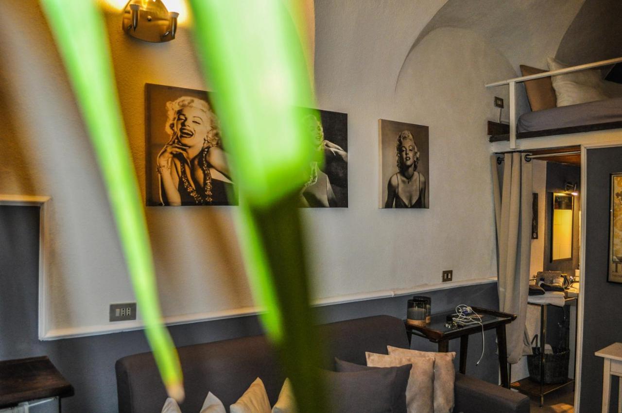 Piazzetta Little Suite Arma di Taggia Exteriör bild